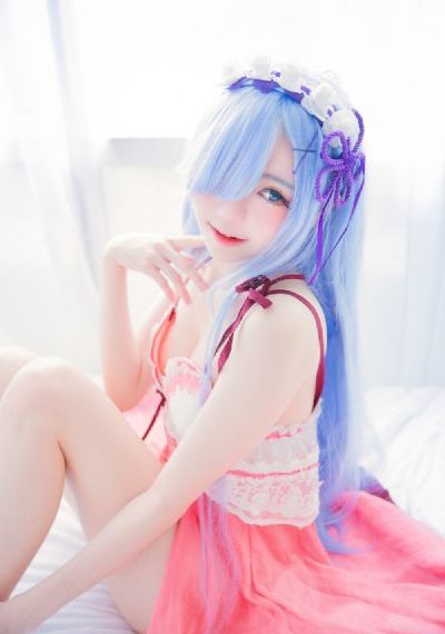 欧美贵妇衣服_BD在线观看高清